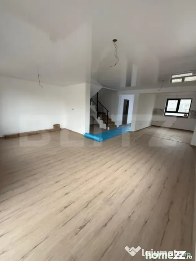 Casă nouă cu 4 CAMERE, 3 băi FINALIZATA SI INTABULATA,CAR - Tarlungeni (Brasov)
