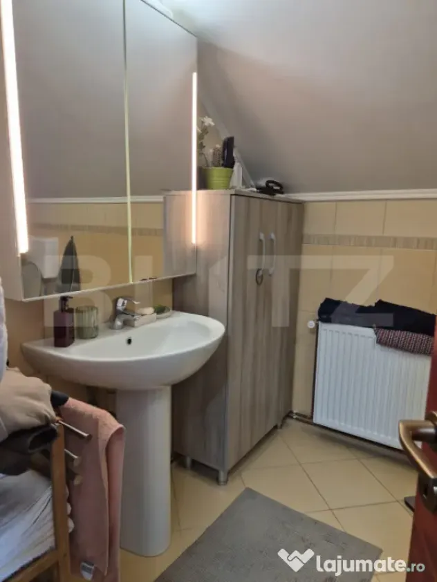 Vila superba de vanzare in Sangiorgiu, zona exclusivista