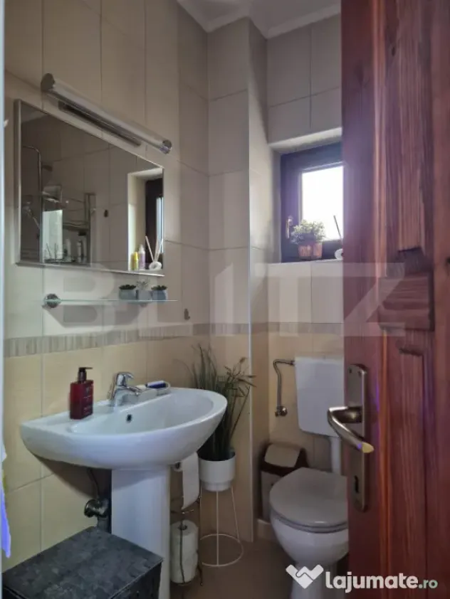 Vila superba de vanzare in Sangiorgiu, zona exclusivista