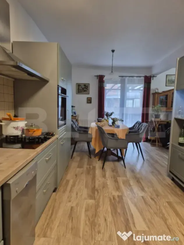 Vila superba de vanzare in Sangiorgiu, zona exclusivista