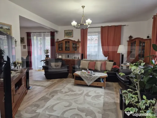 Vila superba de vanzare in Sangiorgiu, zona exclusivista