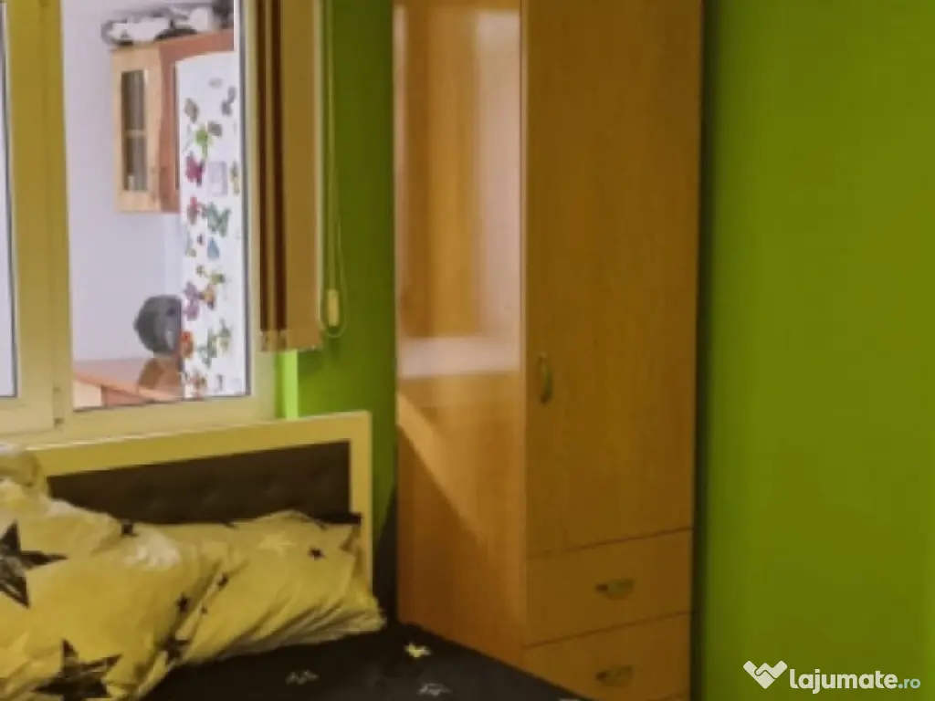 Apartament 2 camere Progresu, parter cu balcon mare.