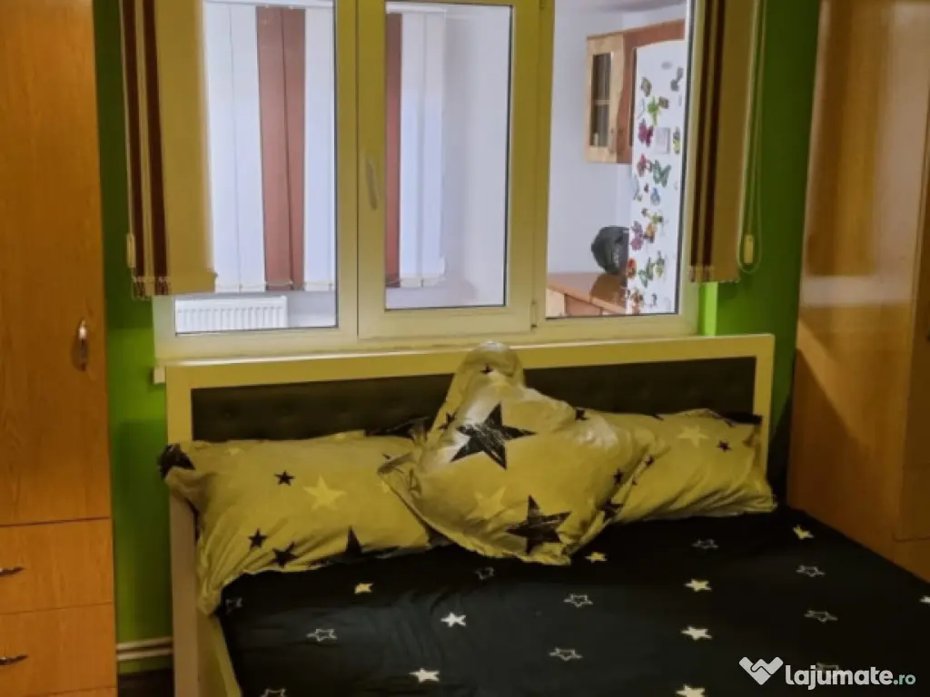 Apartament 2 camere Progresu, parter cu balcon mare.