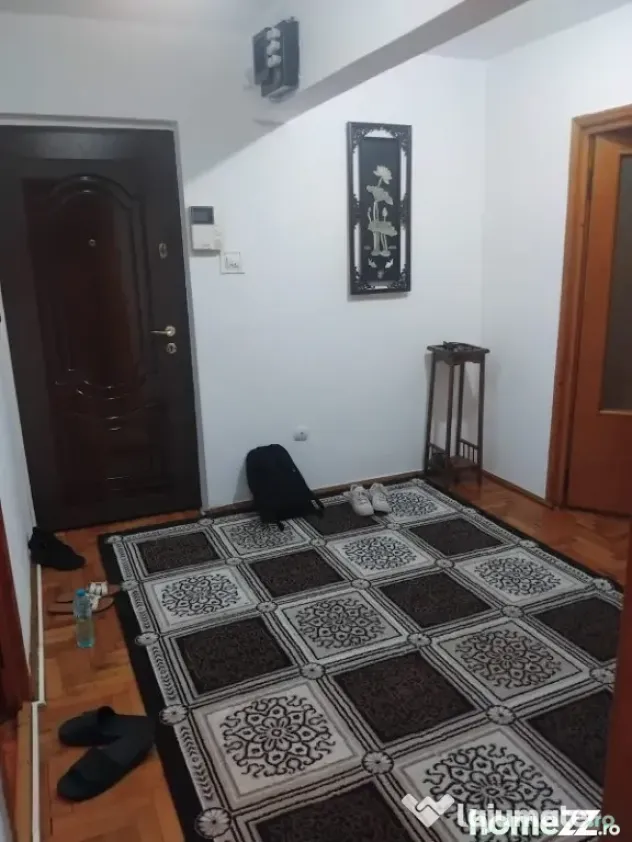 Apartament cu 3 Camere Decomandat in George Enescu