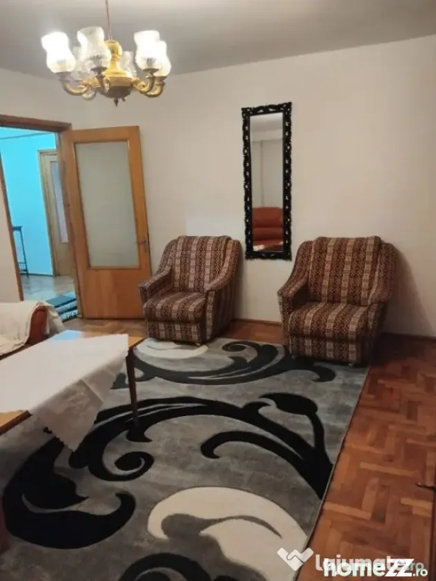 Apartament cu 3 Camere Decomandat in George Enescu