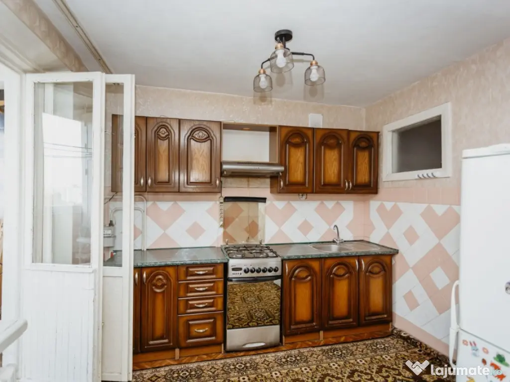 Apartament cu doua camere de inchiriat in zona Dristor