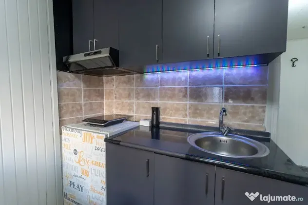 Garsoniera de inchiriat in zona Crangasi