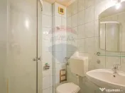 Casă / Vilă cu 12 camere de vânzare în zona Astra 