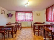 Casă / Vilă cu 12 camere de vânzare în zona Astra 