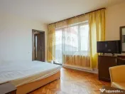 Casă / Vilă cu 12 camere de vânzare în zona Astra 