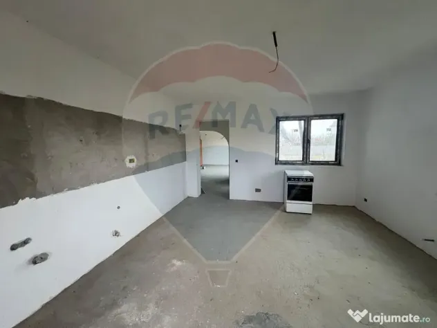 Casă 4 camere Rachitosu