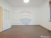 COMISION 0 Casă cu potențial excelent, teren 446 mp, St... 