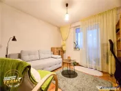 Schimb cu 2 camere plus diferenta: 3 camere,Central,decoman 