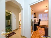 Schimb cu 2 camere plus diferenta: 3 camere,Central,decoman 