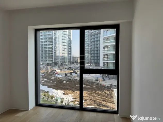 3 camere în One Lake Club lângă Promenada Mall