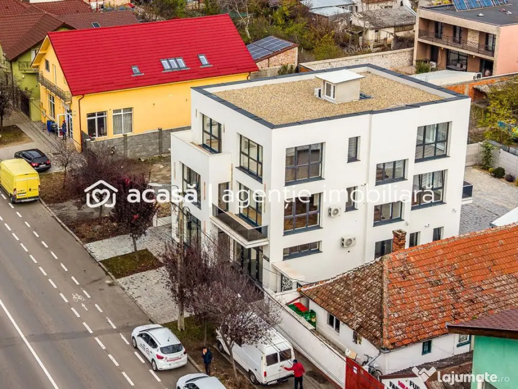 Clădire nouă P+2 cu showroom și birouri în Arad