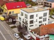 Clădire nouă P+2 cu showroom și birouri în Arad 