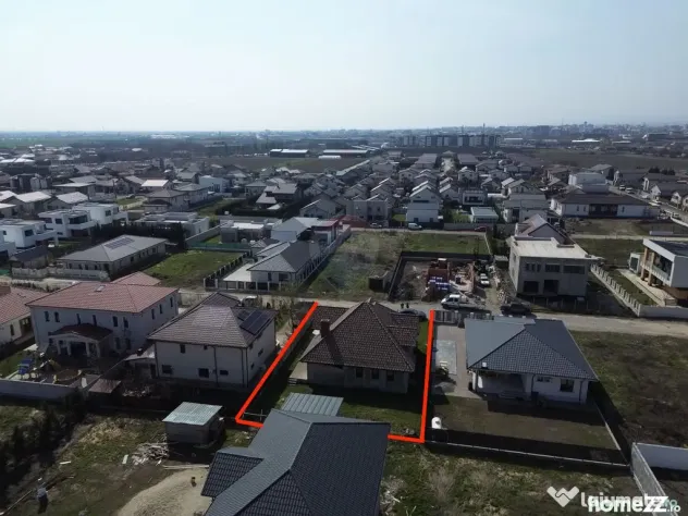 Casă / Vilă Caisului 90% gata - Focsani (Vrancea)