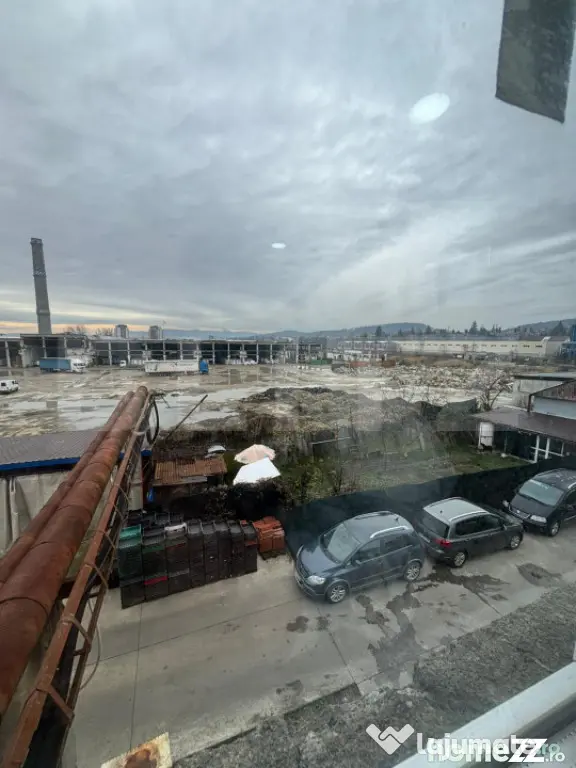 Spatiu de inchiriat, 105 mp