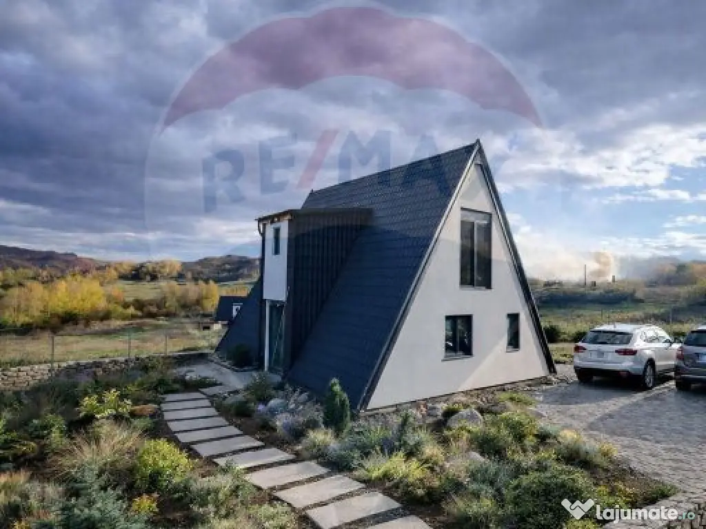 Vanzare Casa A-Frame 3 camere I Constructie 2025