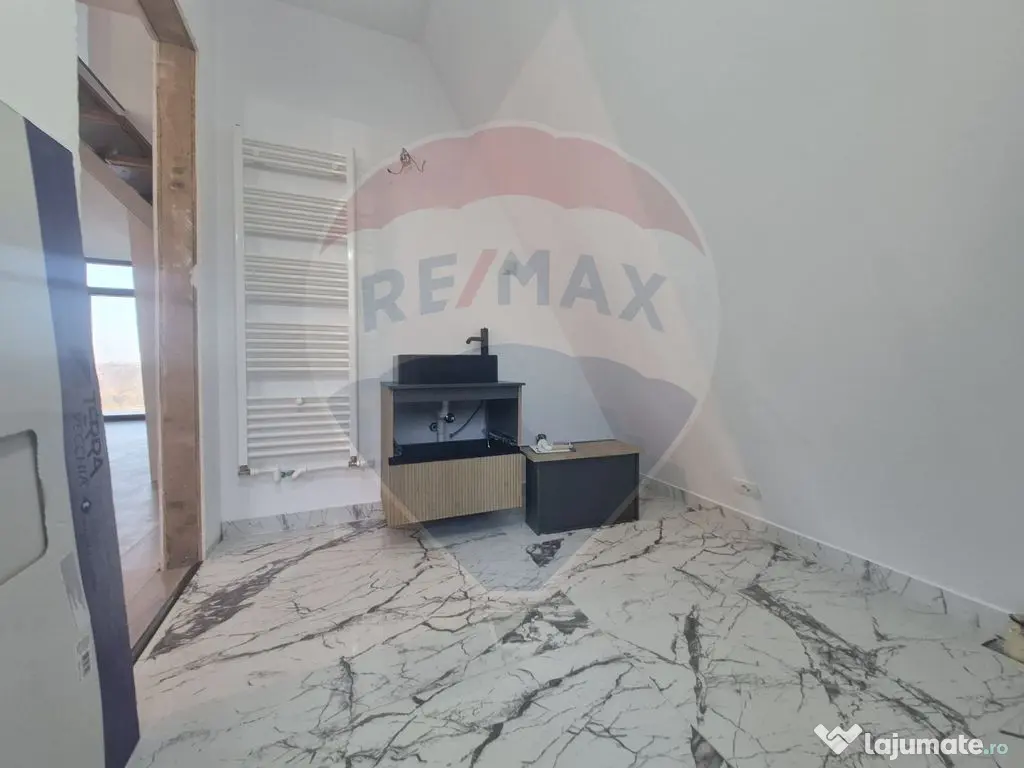 Vanzare Casa A-Frame 3 camere I Constructie 2025