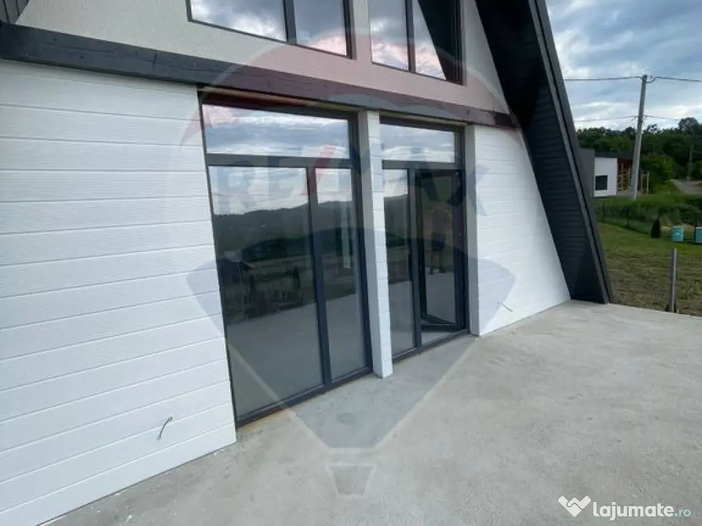 Vanzare Casa A-Frame 3 camere I Constructie 2025
