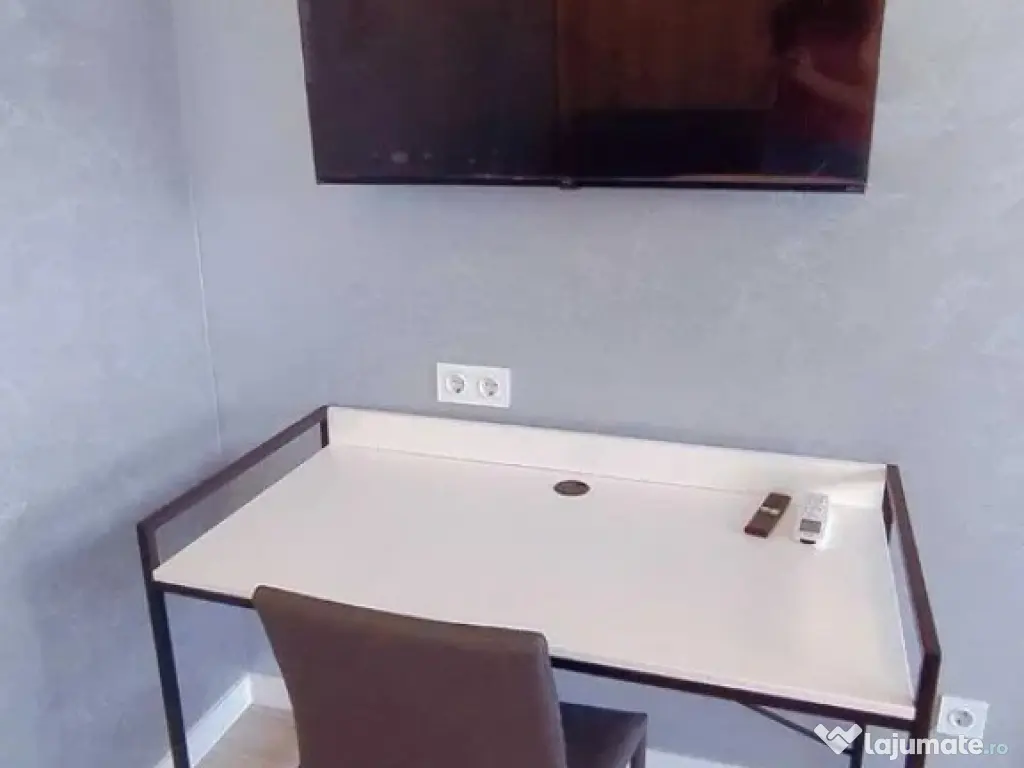 2 camere - Zona 13 septembrie