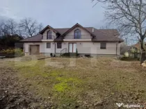 Casa individuala 361 mp, teren 1590 mp, in Luna langa Campia