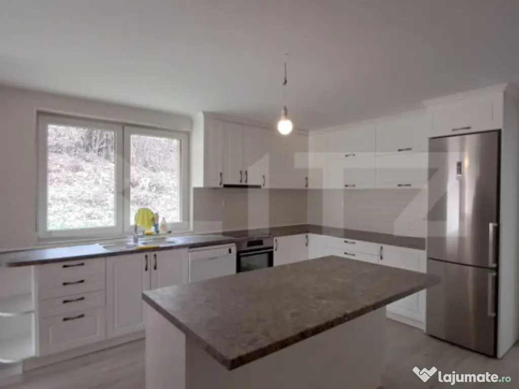 Casa individuala 361 mp, teren 1590 mp, in Luna langa Campia