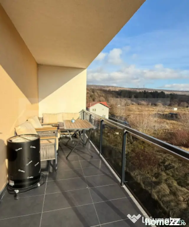 Apartament de 3 camere, modern, parcare, zona Somesului - Floresti (Cluj)