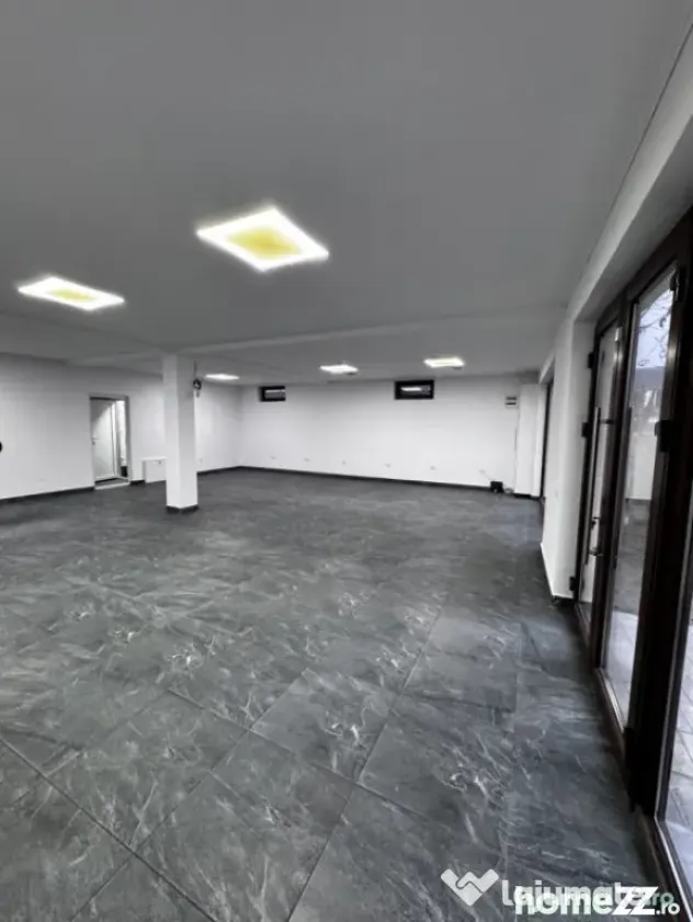 Spatiu Comercial 120 mp utili Podari - Podari (Dolj)