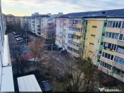 Strada Moldovei, Apartament cu 3 camere plus boxa de vanzare 