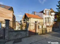 Casă 3 camere, curte comună, Stadion CFR, cart. Gruia, Clu
