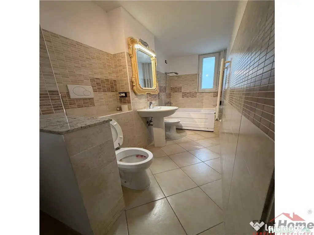Apartament 4 camere transformat in 3, etaj 1, 100mp, Pictor