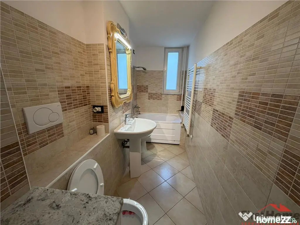 Apartament 4 camere transformat in 3, etaj 1, 100mp, Pictor