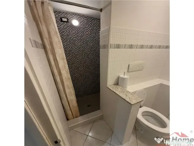 Apartament 4 camere transformat in 3, etaj 1, 100mp, Pictor