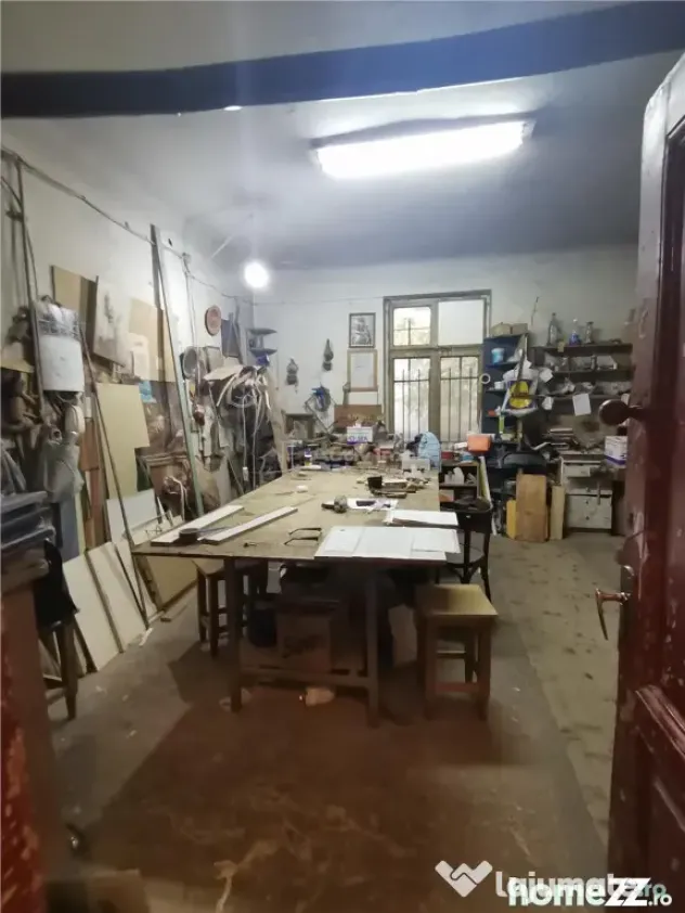 UNIVERSITATE-COLTEI, spatiu comercial nestradal, 72 mp