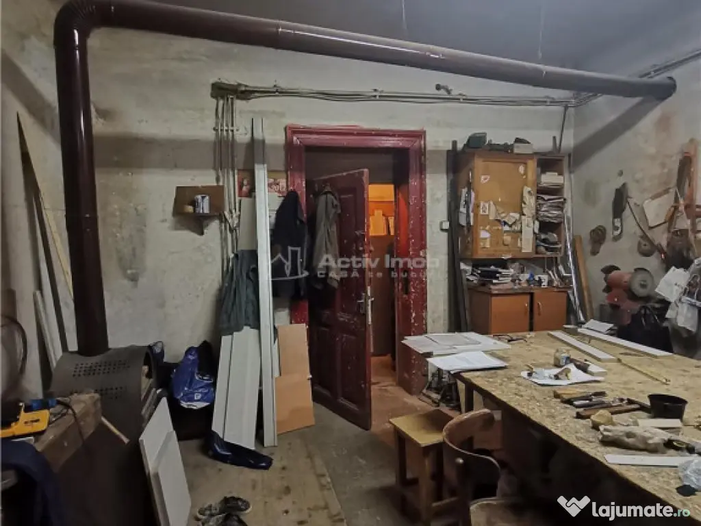 UNIVERSITATE-COLTEI, spatiu comercial nestradal, 72 mp