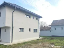 Vand casa in duplex in Deva, semifinisata, zona Garii (peste linie)