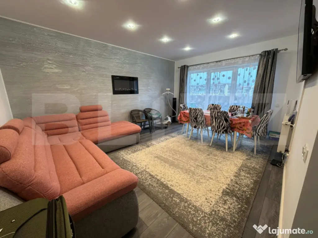 Apartament 3 camere, 64 mp, zona Teilor