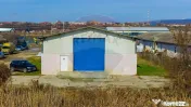 De închiriat spațiu pentru depozitare 300mp + curte 650...