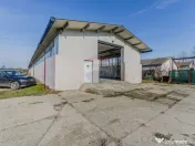 De închiriat spațiu pentru depozitare 300mp + curte 650... 