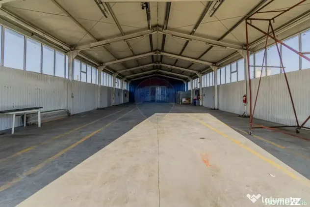 De închiriat spațiu pentru depozitare 300mp + curte 650...