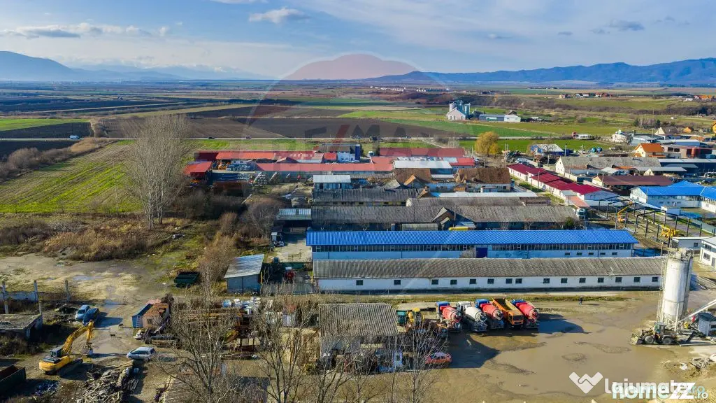 De închiriat spațiu pentru depozitare 300mp + curte 650...