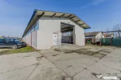 De închiriat spațiu pentru depozitare 300mp + curte 650... 