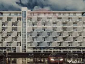 DE VANZARE apartament cu 3 camere nou ,central ,Piata Sal... 