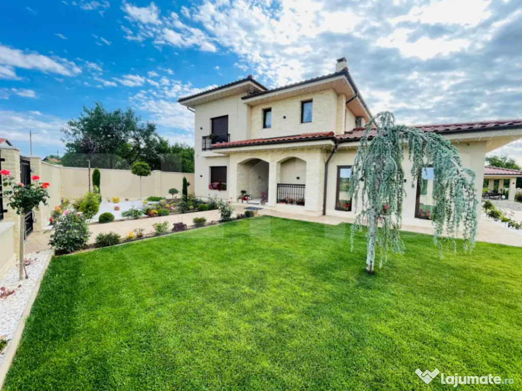 Casă modernă cu 4 dormitoare– Păulești, teren generos
