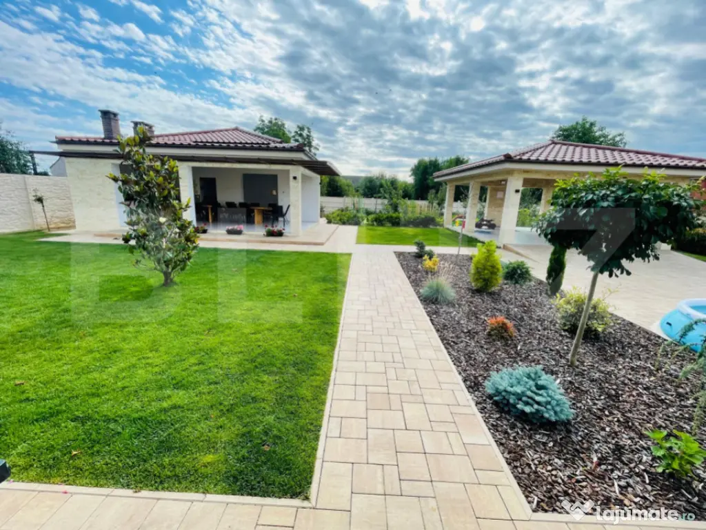 Casă modernă cu 4 dormitoare– Păulești, teren generos