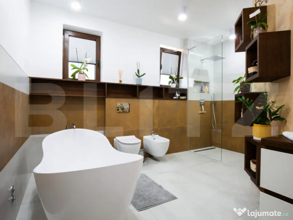 Casă modernă cu 4 dormitoare– Păulești, teren generos