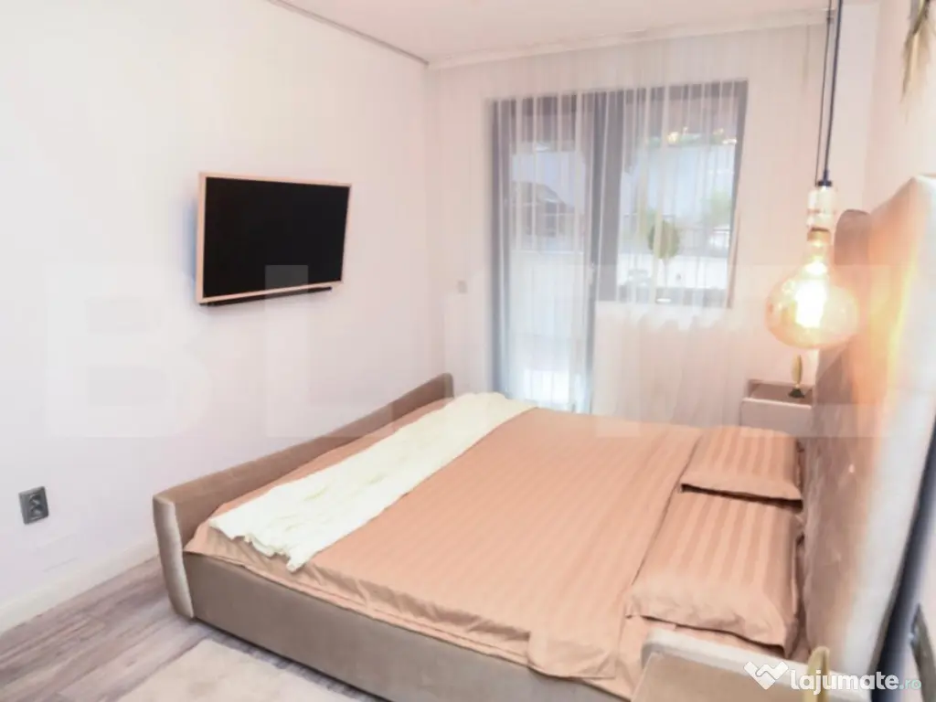 Apartament cu 3 camere, 60 mp, cu terasa de 37 mp si parcare